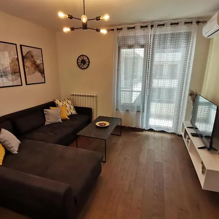 Apartment Hill Dreams Lux *