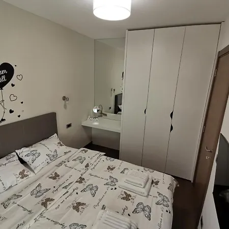 Hill Dreams Lux