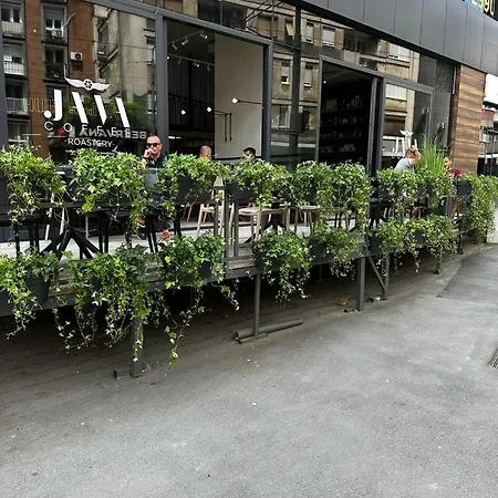 Lägenhet Hill Dreams Lux Belgrad